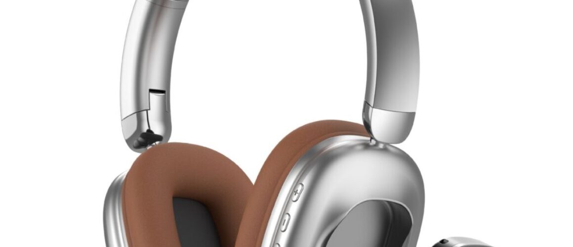 620BT Wireless Headphones with LCD Touchscreen, Bluetooth & TF Card MP3 Player